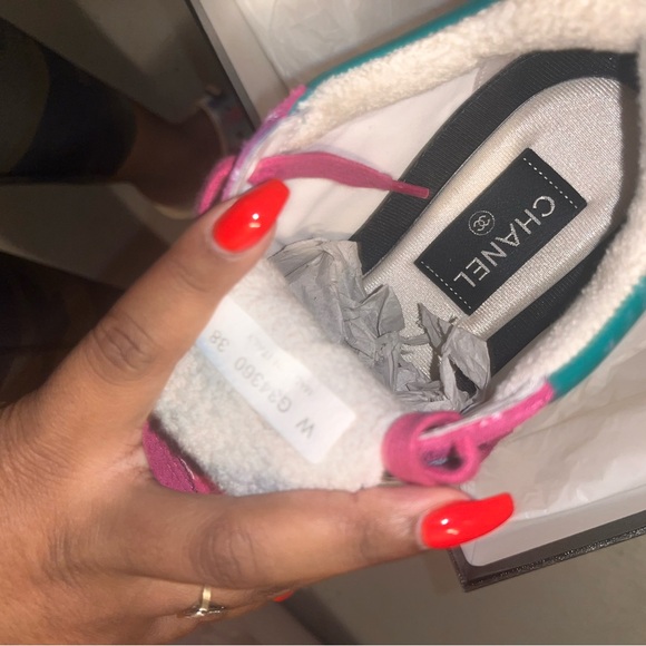 Chanel multi colored sneaker - Picture 8 of 8